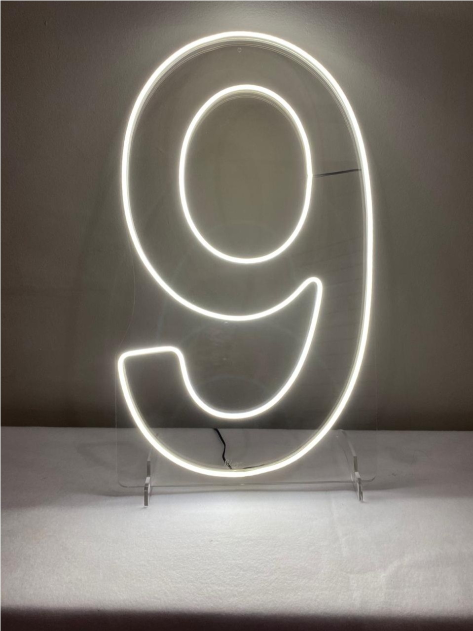 Numero Led 9 35X60Cm Luz Fria - LÊ FESTAS LOCAÇÃO DE 