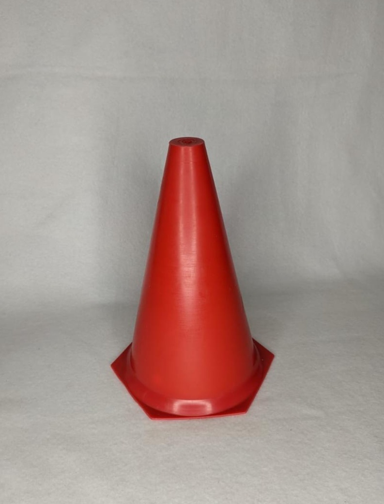 Cone Transito Vermelho 22Cm - LÊ FESTAS LOCAÇÃO DE 