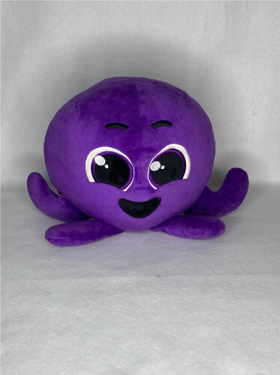 Pelucia Bolo Fofos- Pow O Polvinho - LÊ FESTAS LOCAÇÃO DE 