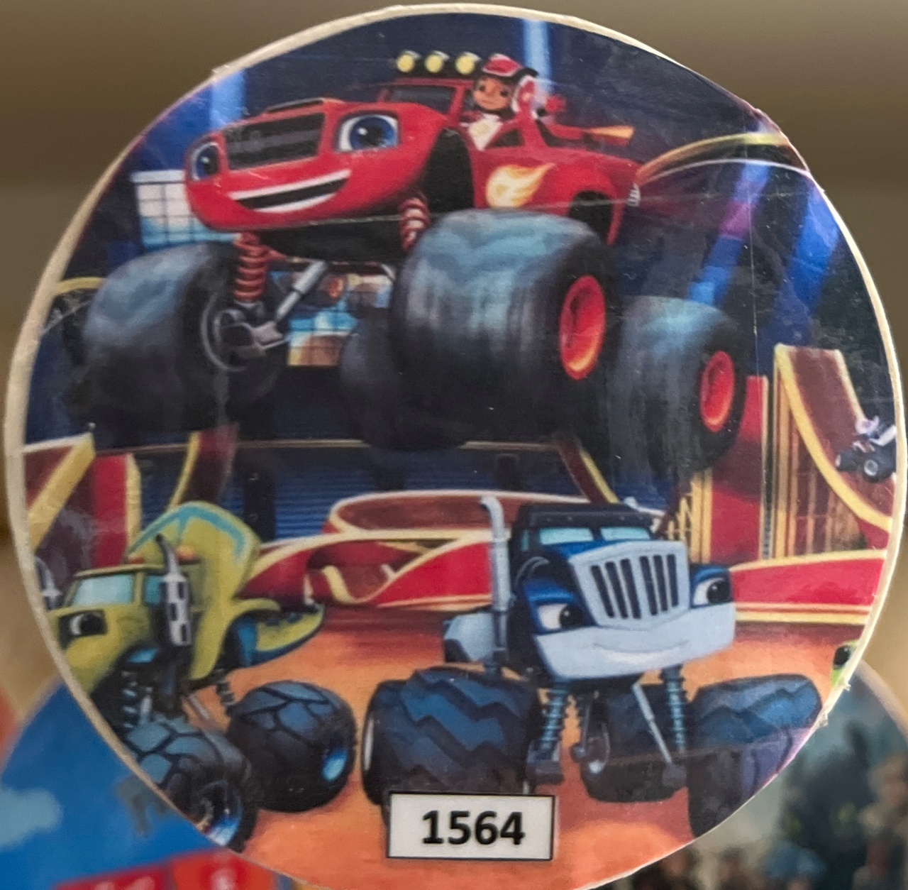 Tecido Painel Redondo 1,5M - Monster Machine - LÊ FESTAS LOCAÇÃO DE 
