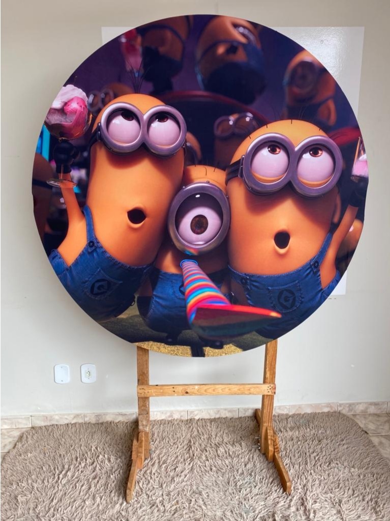 Tecido Painel Redondo 1,5M- Minnions - LÊ FESTAS LOCAÇÃO DE 