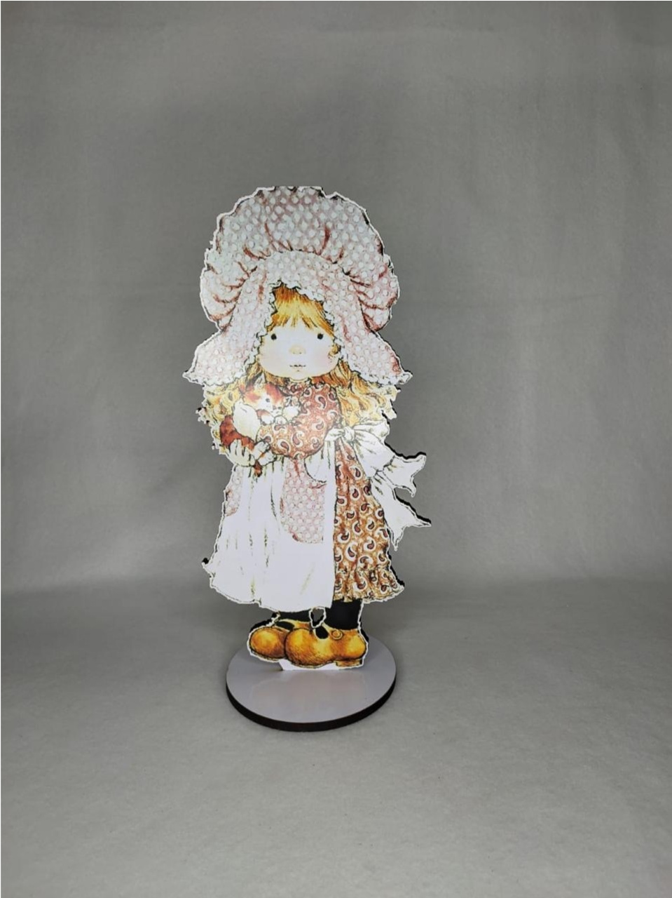 Display Adesivo Boneca I - LÊ FESTAS LOCAÇÃO DE 