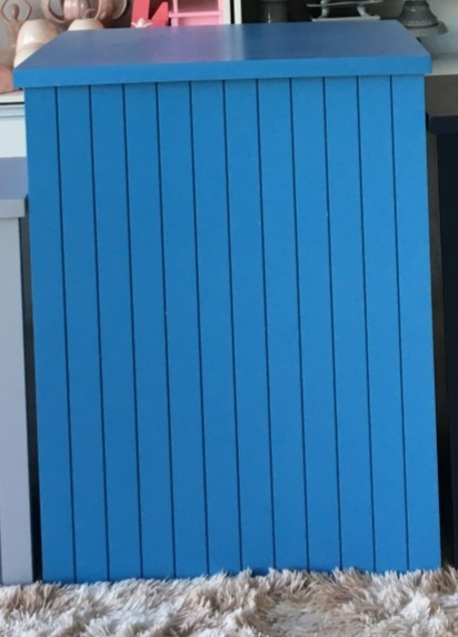 Mesa Cubo Frisado G Azul Medio-78X60Cm - LÊ FESTAS LOCAÇÃO DE 