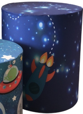 Capa Cilindro M - Astronauta - LÊ FESTAS LOCAÇÃO DE 