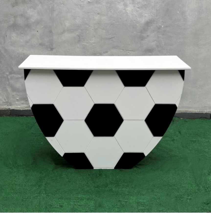 Mesa Bola de Futebol - Ateliê da Re