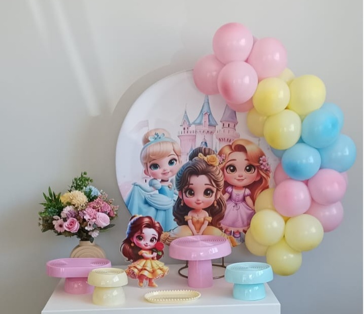 Festa Na Mesa Celebre Princesas - Ateliê da Re