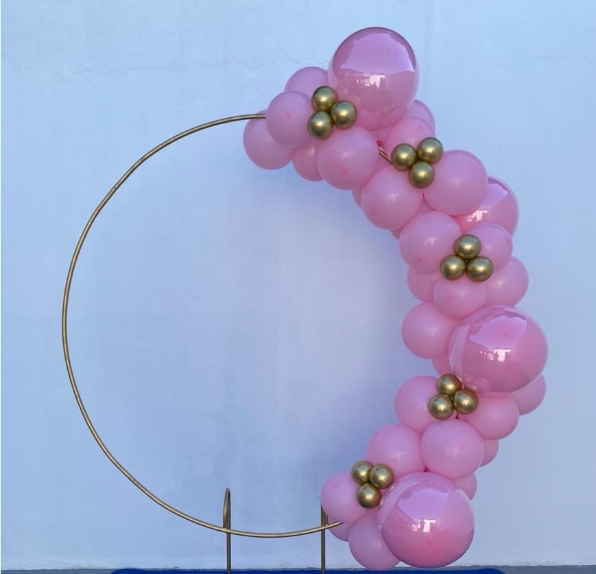 Arco de Balões (Organico Trio Metalizados ) 16 E 9 Rosa Claro, 5 Platino Dourado (Cry Baby-Princesas-Macha) - Tamires Pegue e Monte Uberaba