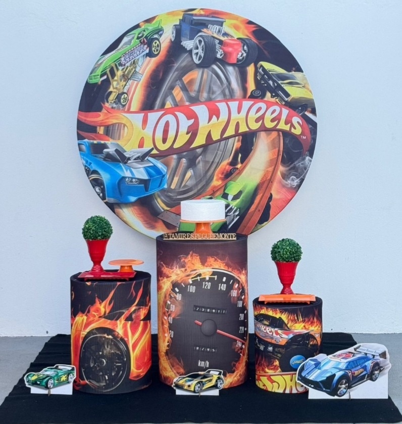 Hotwheels - Kit 1 - Udia - Tamires Pegue e Monte Uberaba
