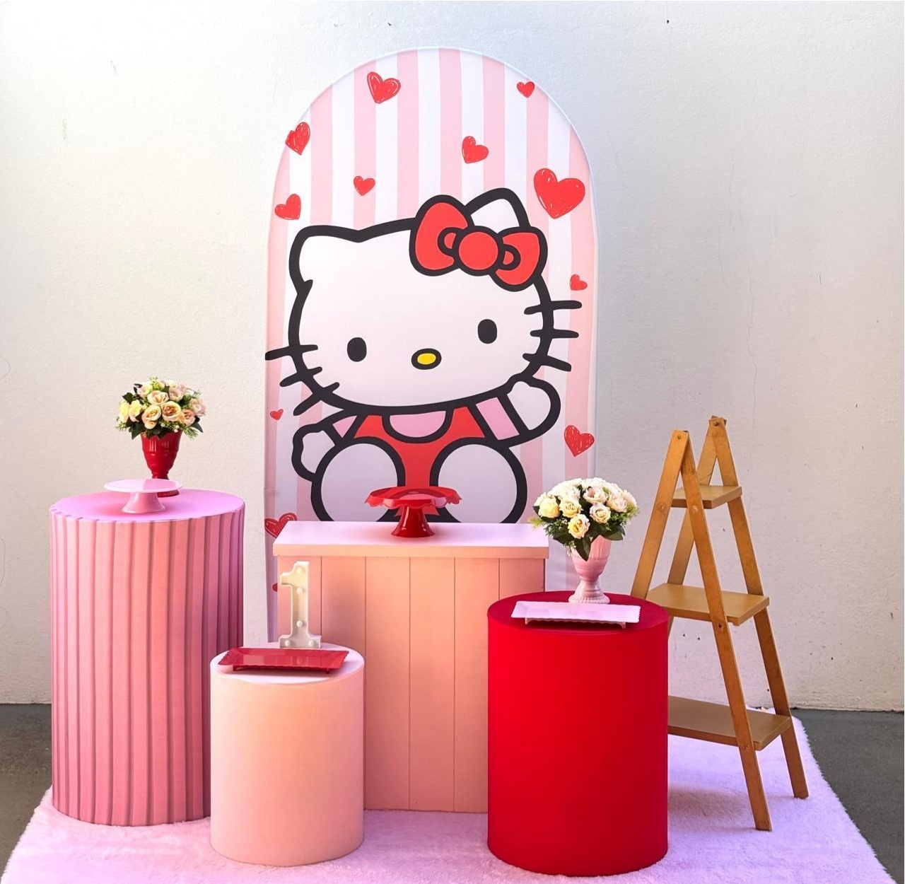 Hello Kitty Romano - Kit 2 - Tamires Pegue e Monte Uberaba