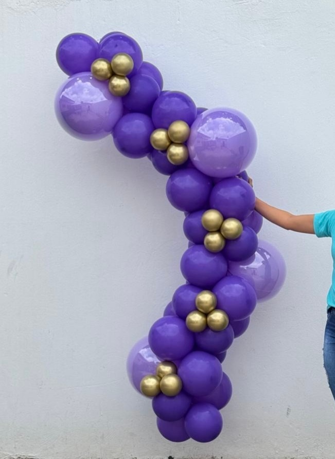 Arco de Balões (Organico Em Blocos E Trio Metalizados ) 16 Lilás, 9 Violeta, 5 Platino Dourado - Tamires Pegue e Monte Uberaba