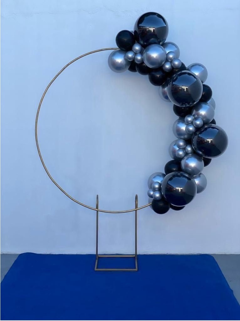Arco de Balão Em Blocos (Preto E Prata) Trios Preto E Prata - Tamires Pegue e Monte Uberaba