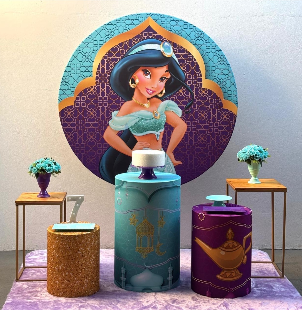 Princesa Jasmine - Kit 2 (Mesinhas) - Tamires Pegue e Monte Uberaba