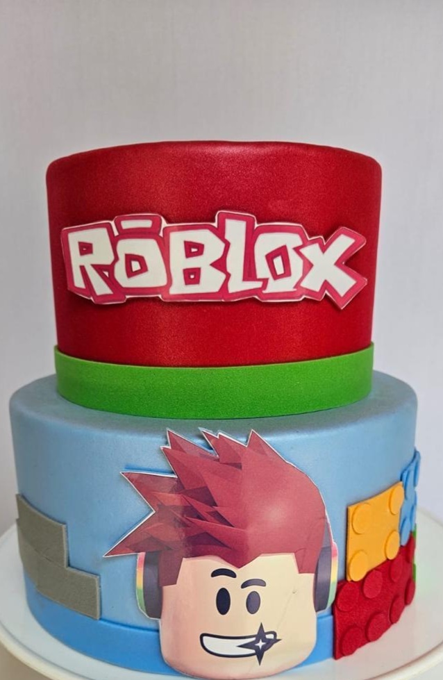Bolo Fake - Roblox - Tamires Pegue e Monte Uberaba