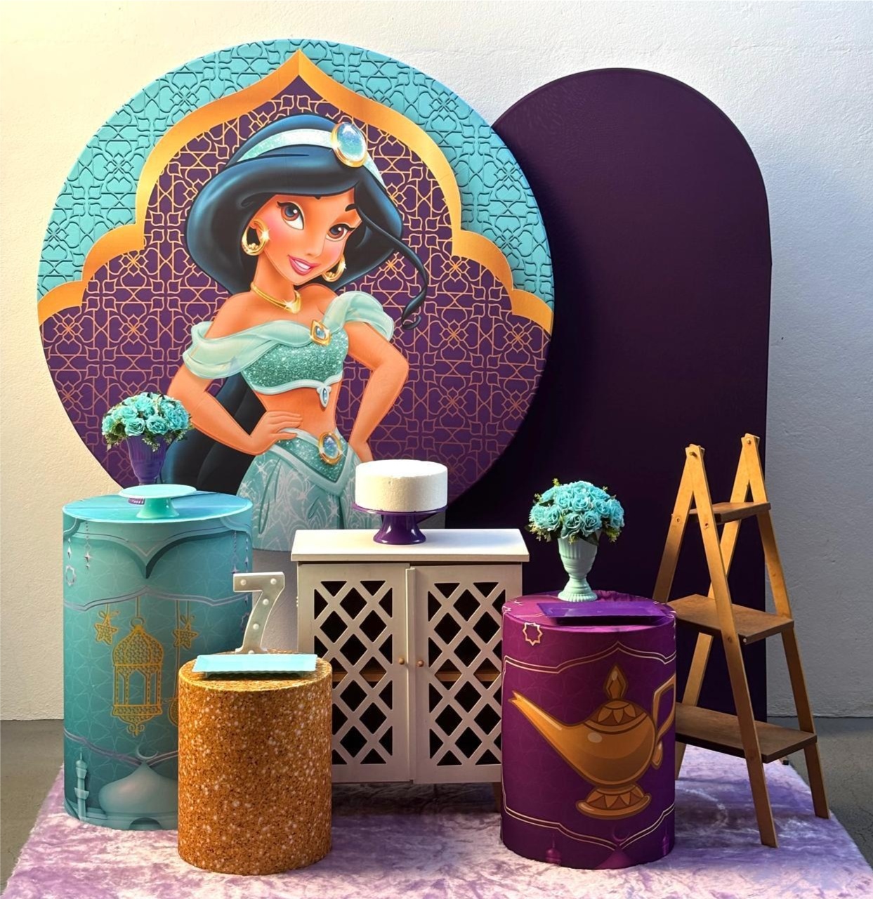 Princesa Jasmine - Kit 3 (Romano Roxo) - Tamires Pegue e Monte Uberaba