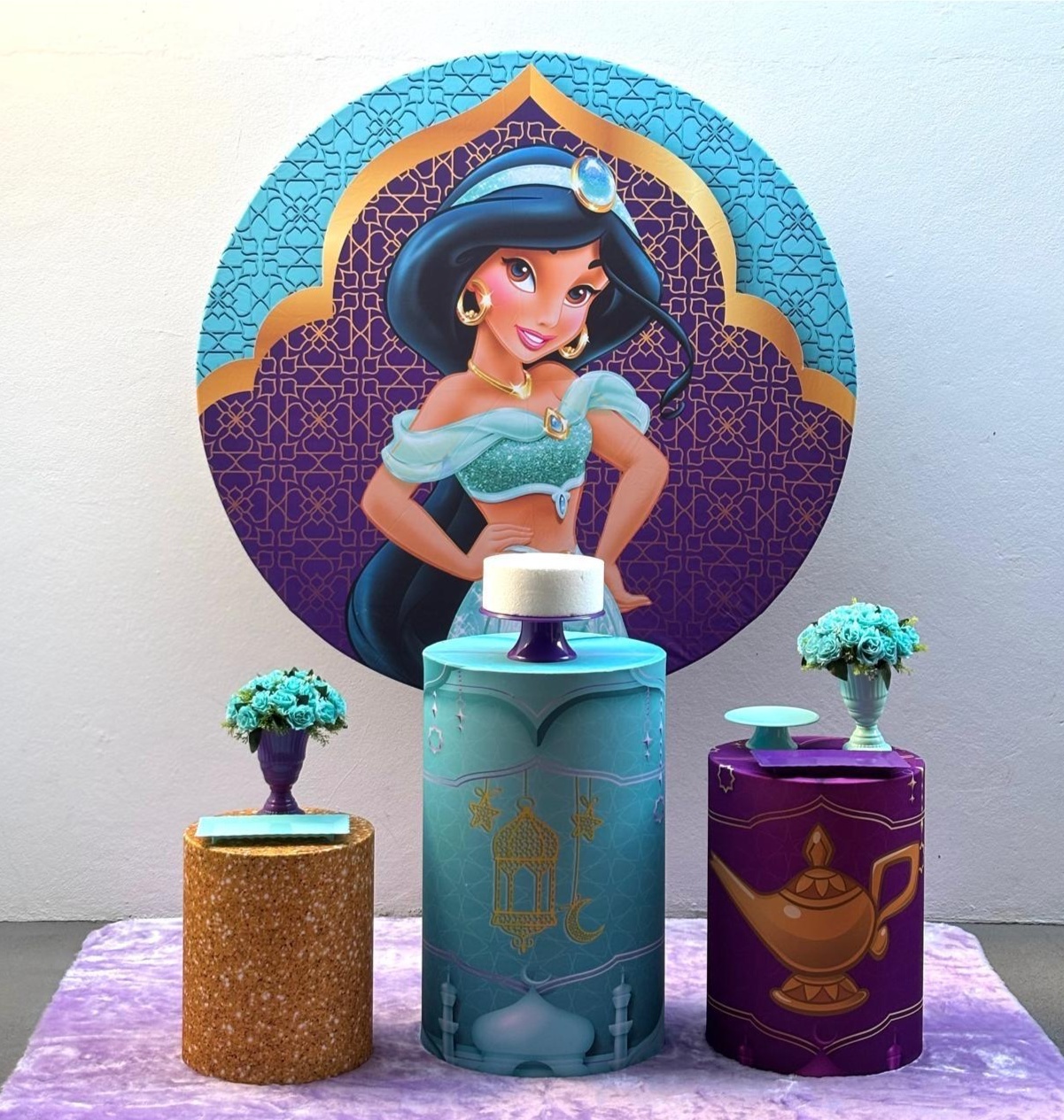 Princesa Jasmine - Kit 1 - Tamires Pegue e Monte Uberaba