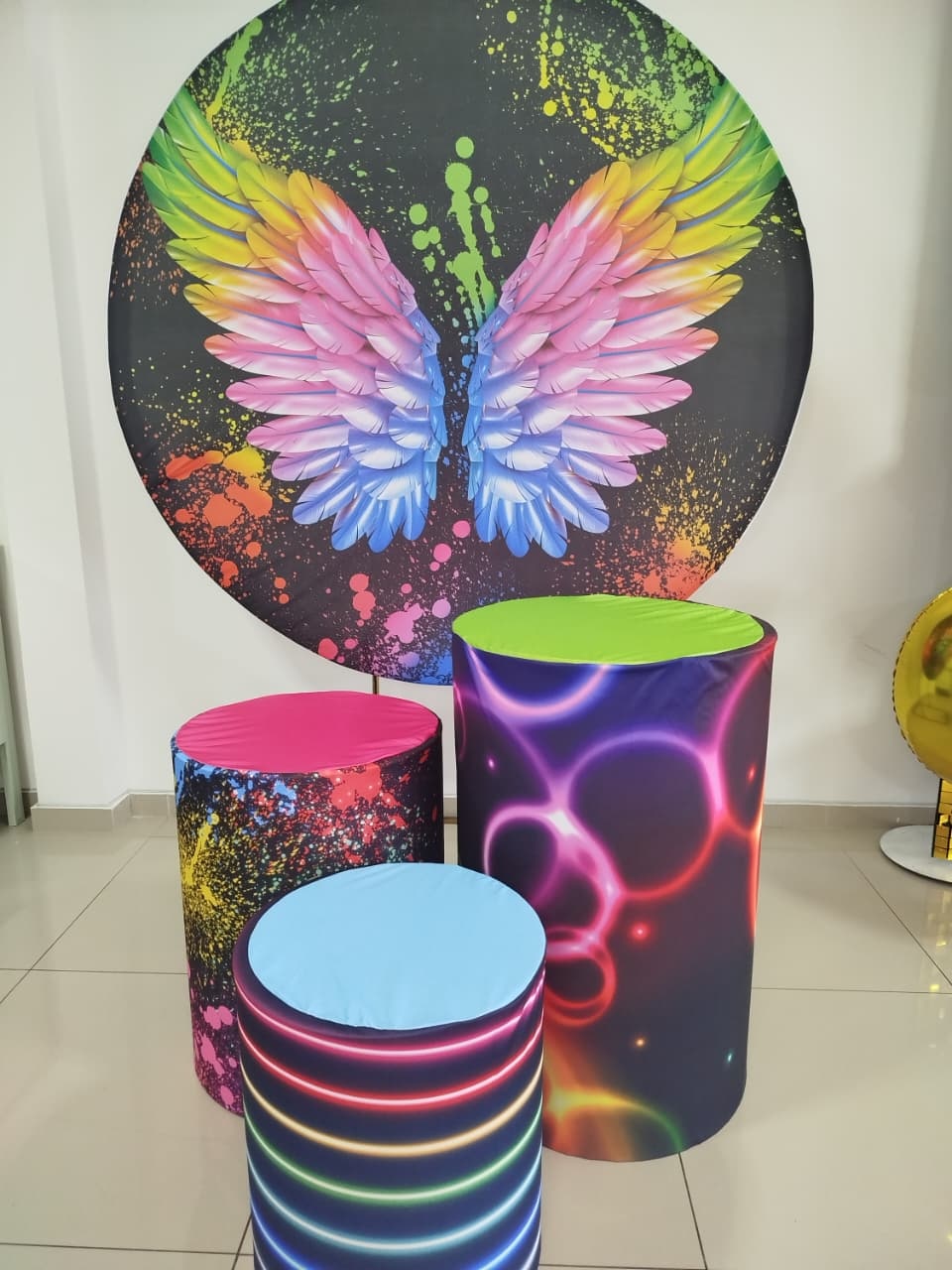 Kit Capa Painel E Capas Cilindros Neon Assas - Decoração de Mãe