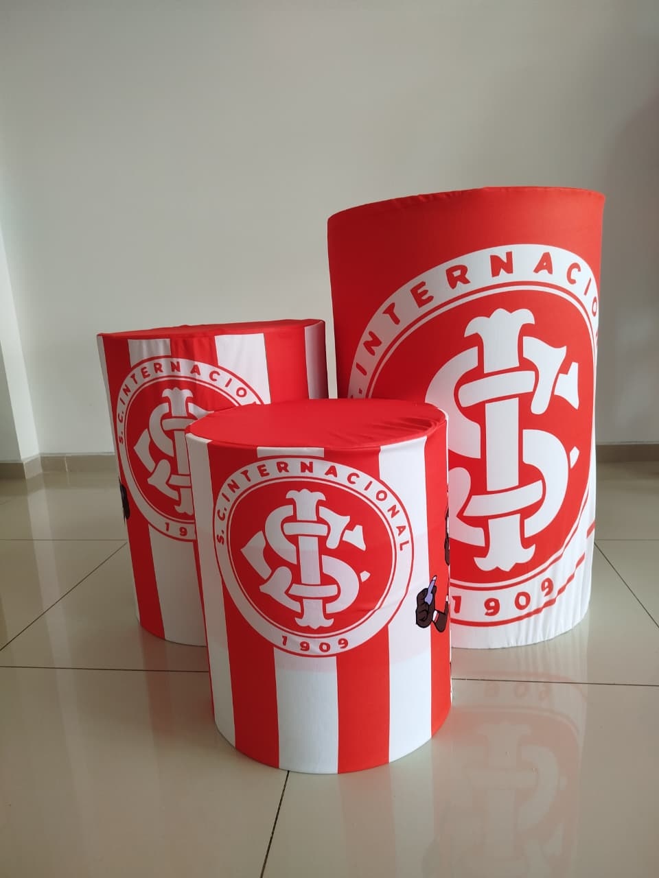 Trio Capas Cilindro Inter - Decoração de Mãe