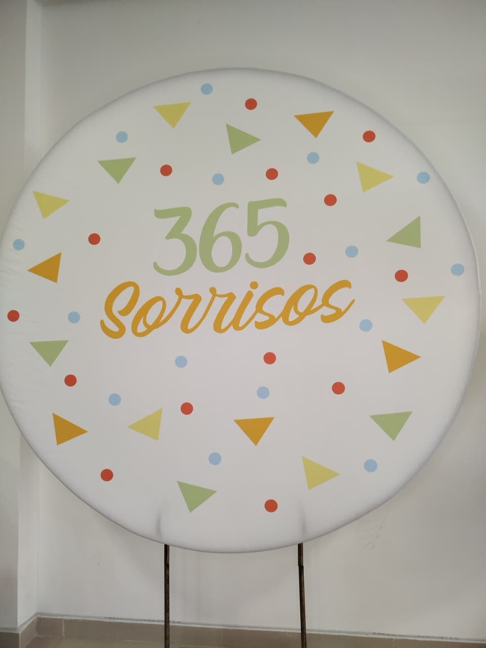 Capa Painel Redondo 365 Sorrisos - Decoração de Mãe