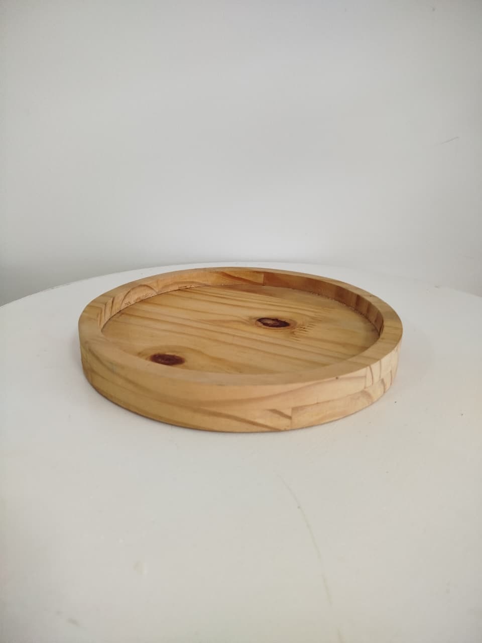 Bandeja Redonda de Pinus - Decoração de Mãe