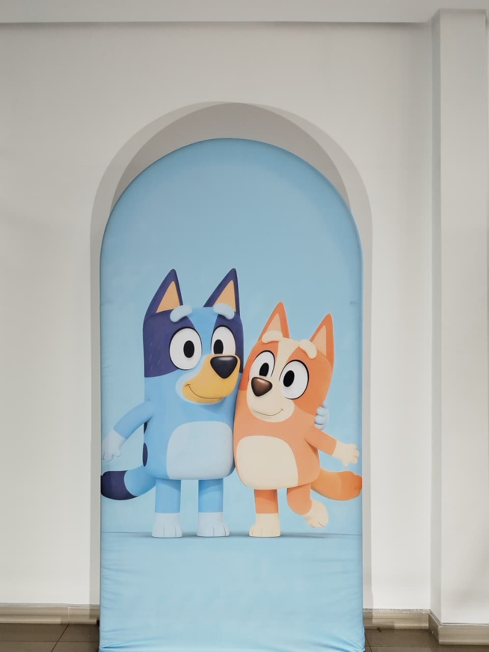 Capa Bluey E Bingo Romano 2X1 - Decoração de Mãe