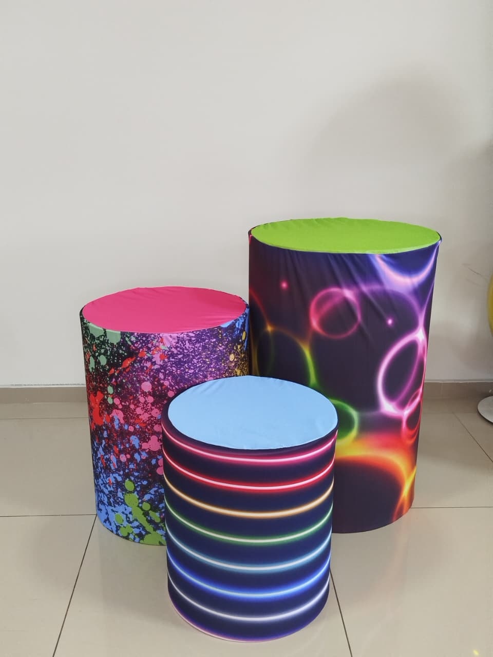 Trio Capas Cilindro Neon - Decoração de Mãe