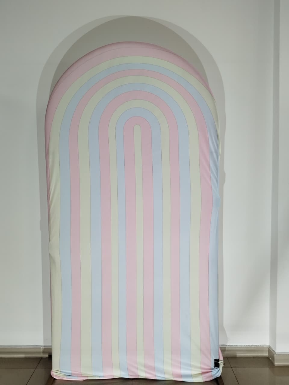 Capa Arco Iris Romano 2X1 - Decoração de Mãe