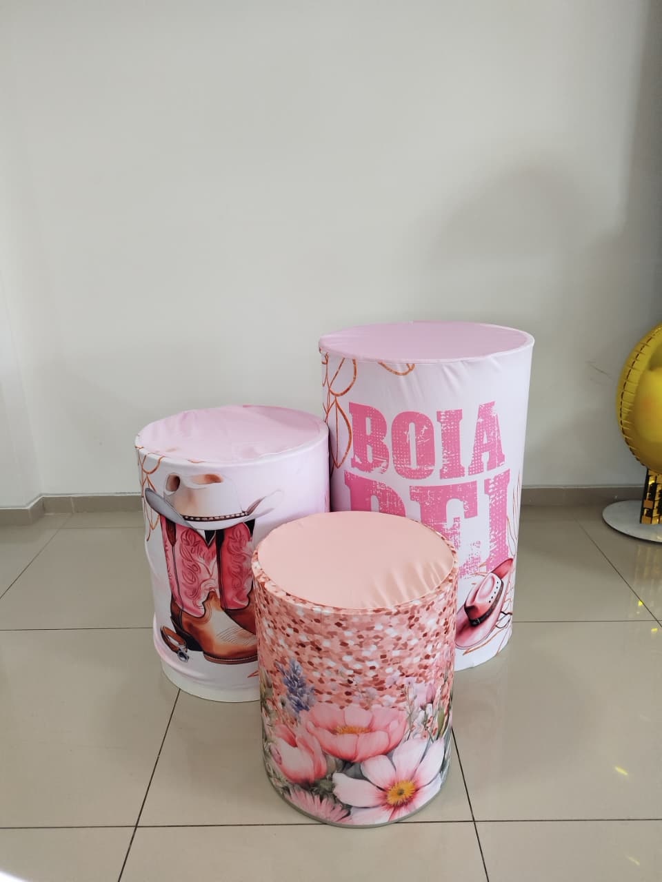 Trio Capas Cilindro Boiadeira Ana Castela - Decoração de Mãe