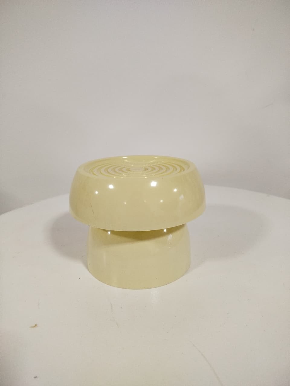 Boleira Amarelo Candy P - Decoração de Mãe