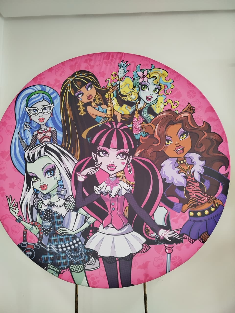 Capa Painel Redondo Monster High - Decoração de Mãe
