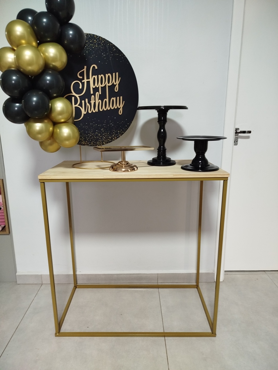 Kit Mesa Adulto Dourado - Decoração de Mãe
