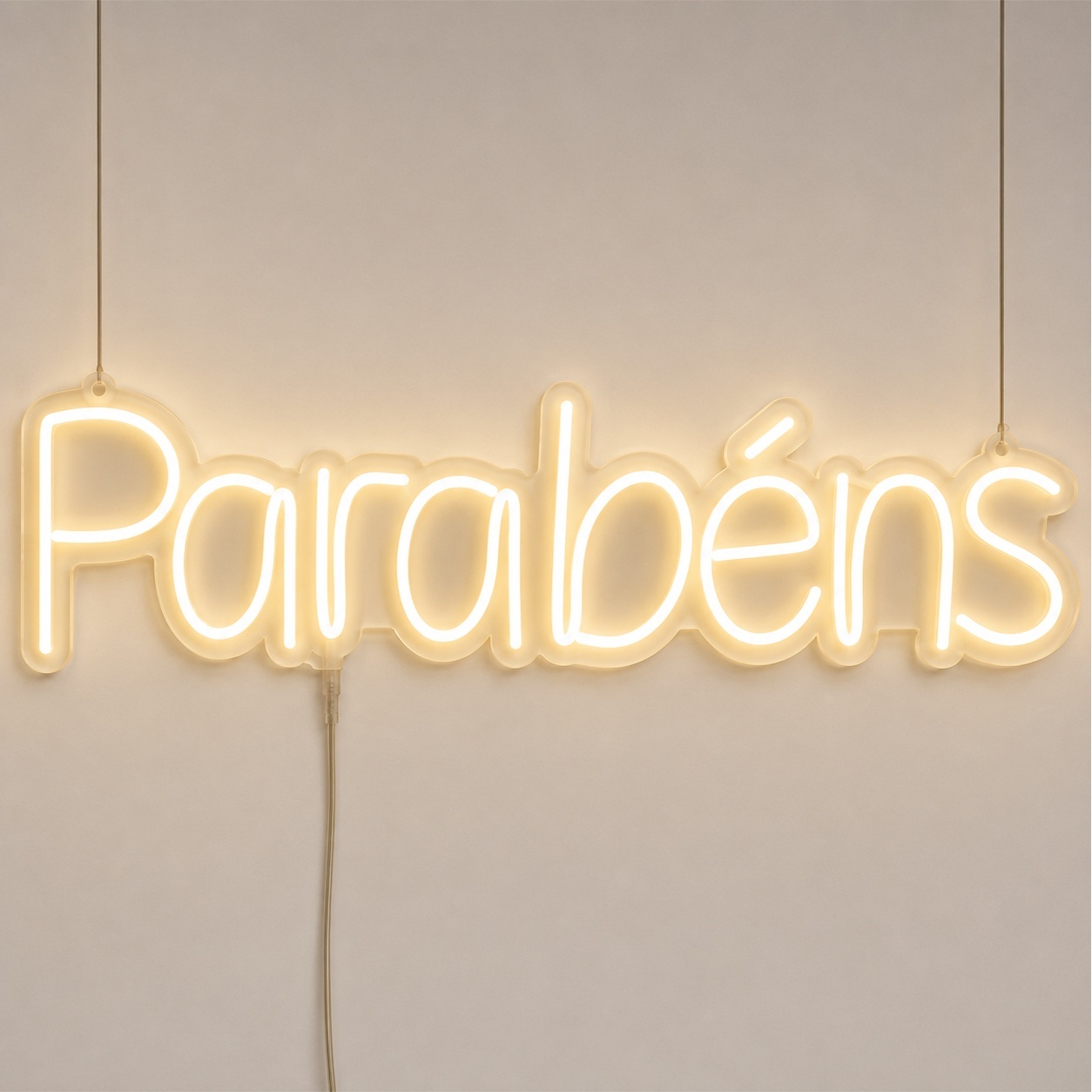 Parabéns | Branco Quente | Fundo Branco - ArtePOP_locacao_neonled