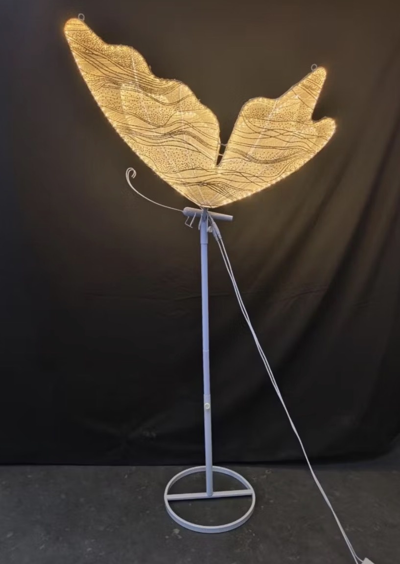Borboleta de Led E Movimento - Sileni Rocha decorações