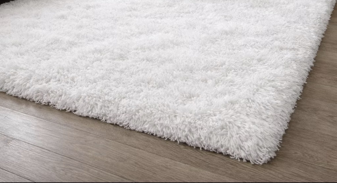 Tapete Peludo Branco - Sileni Rocha decorações