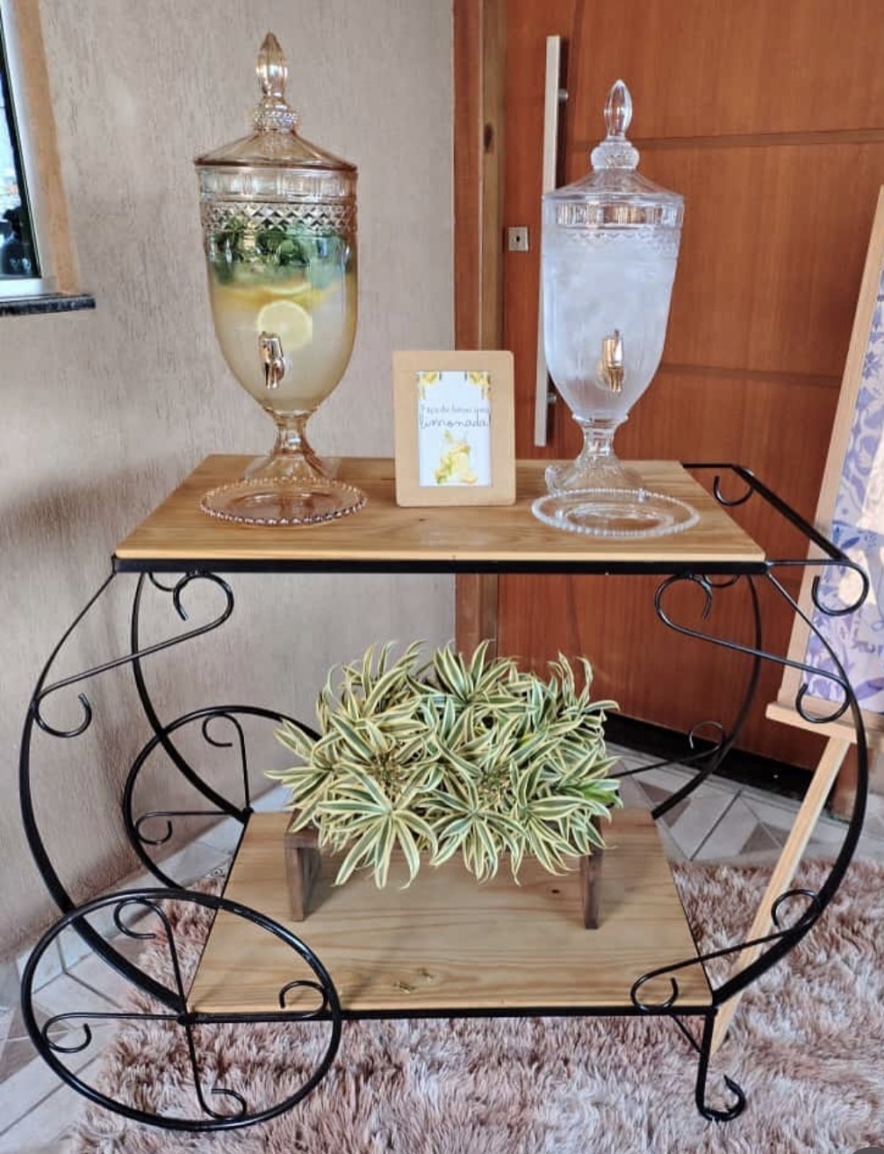 Carrinho Ferro/Pinus - Sileni Rocha decorações