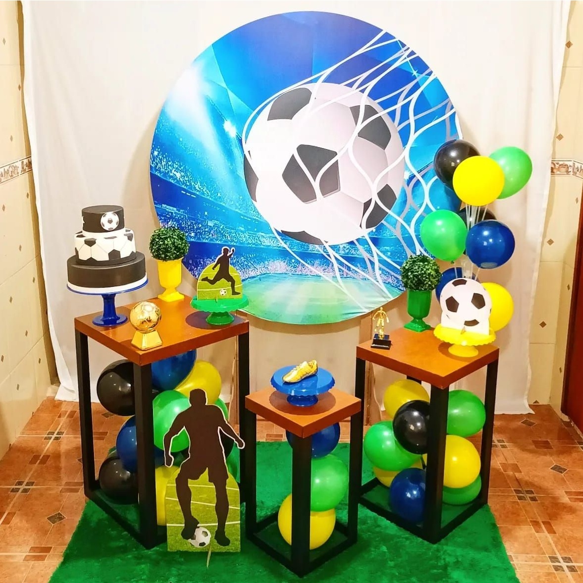 Kit Futebol Padrao - Mesas Vazadas - Festafy locações