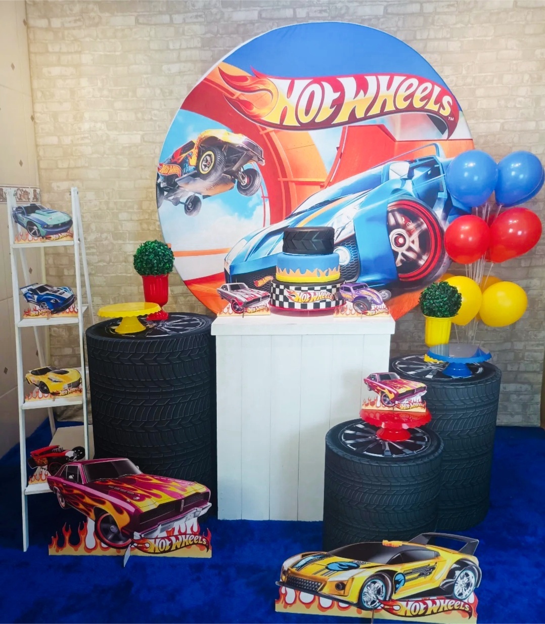 Kit Hot Wheels Completo - Festafy locações