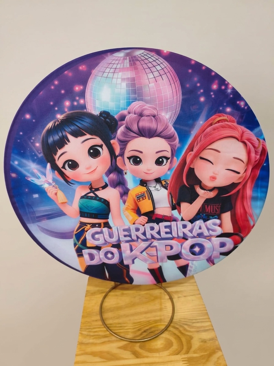 Capa Painel 50X50 Guerreiras Do K Pop - Bel Decora Pegue e Monte