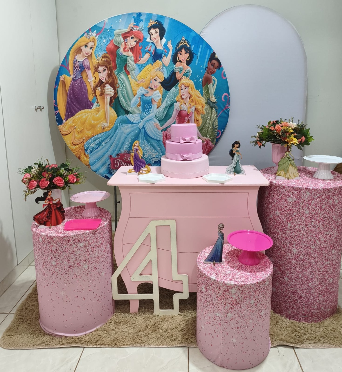 Princesas Ouro - Bel Decora Pegue e Monte