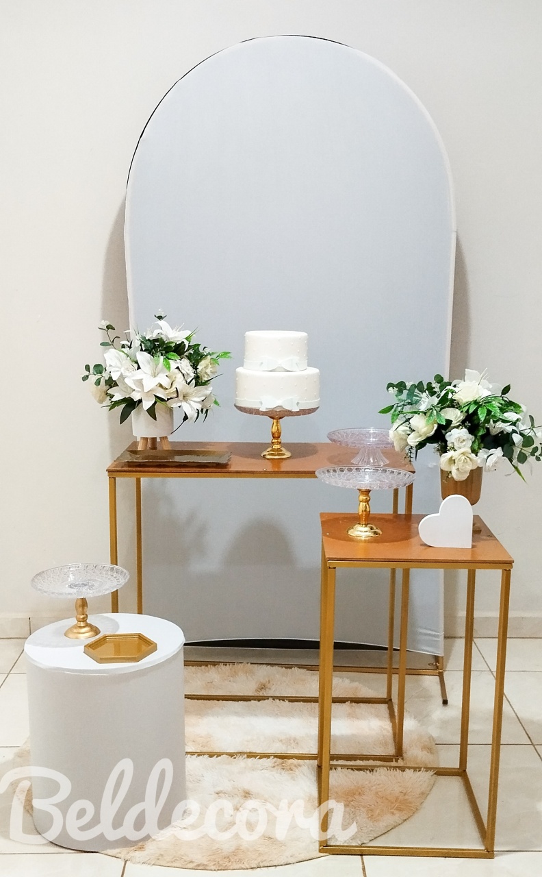 Painel Romano Branco Com Mesa/Cilindro - Bel Decora Pegue e Monte