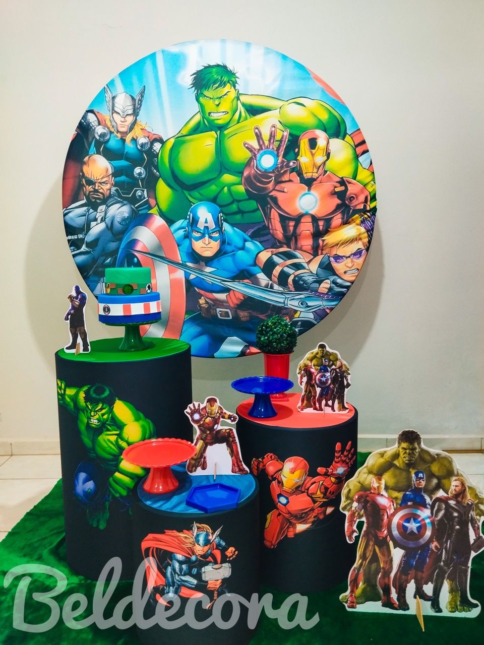 Vingadores Bronze - Bel Decora Pegue e Monte
