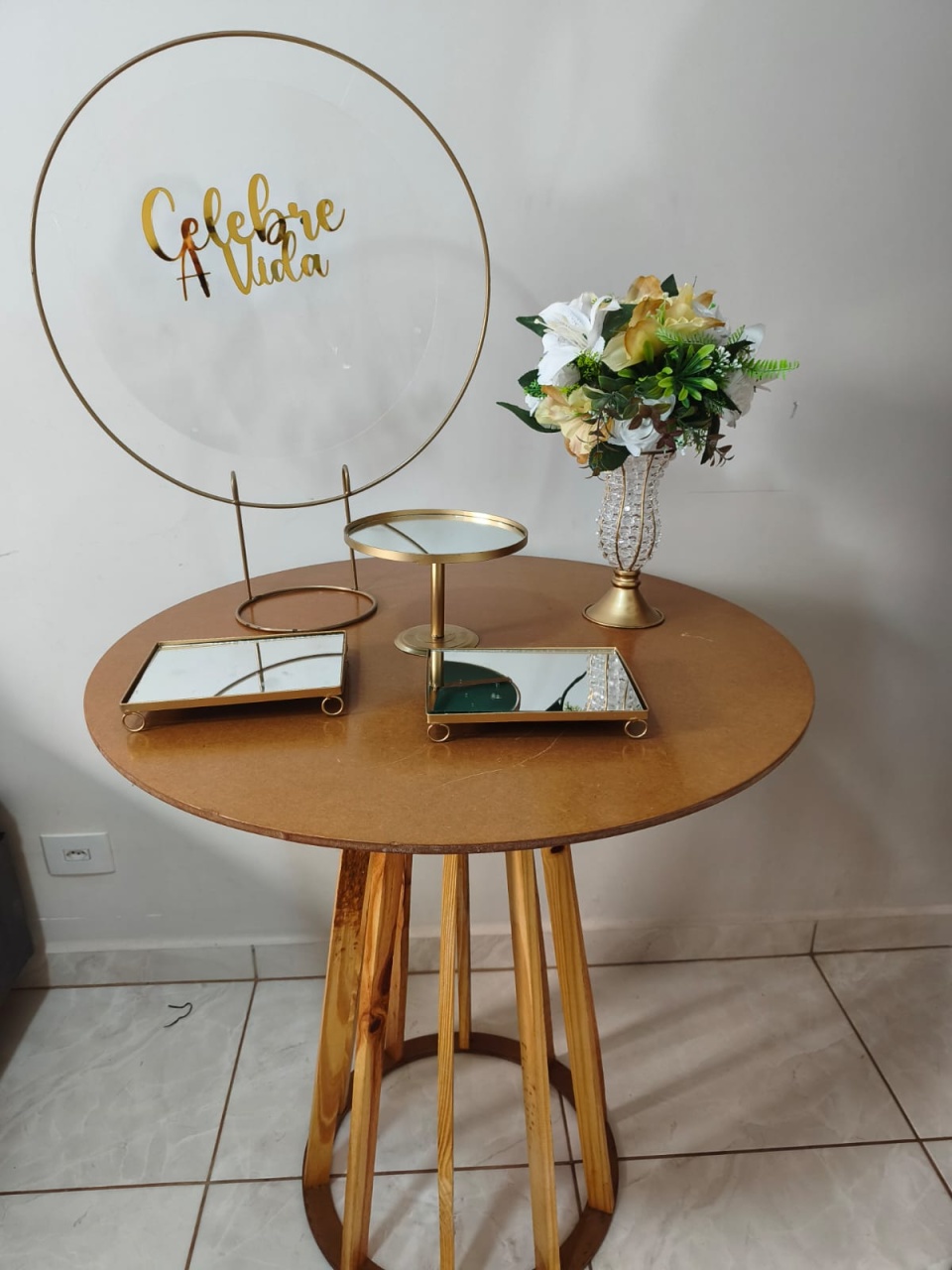 Mini Decoração de Mesa Celebre A Vida Com Peças Espelhadas - Bel Decora Pegue e Monte