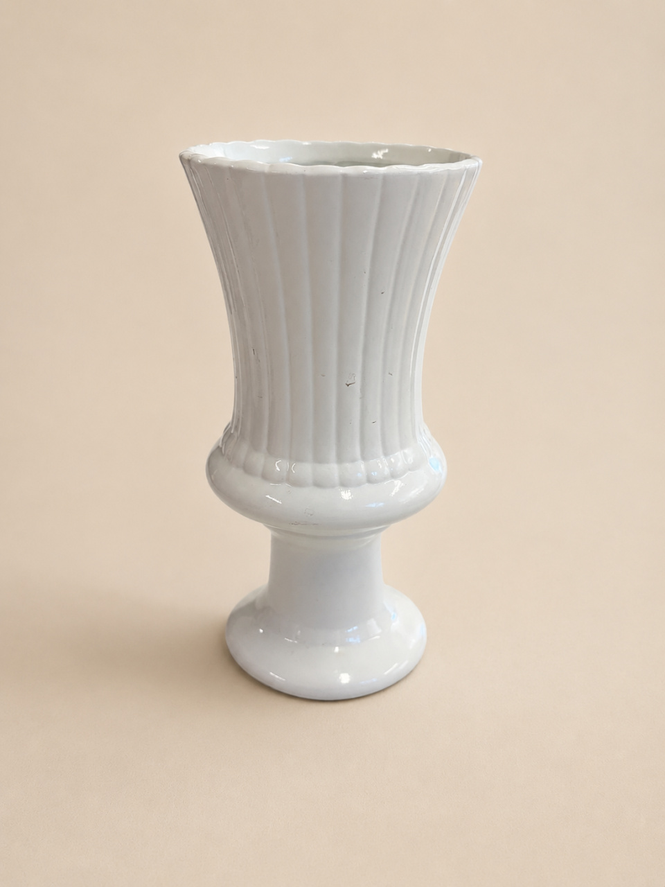 Vaso Cerâmica Branco (M) - KC Artigos para Festas e Decorações 