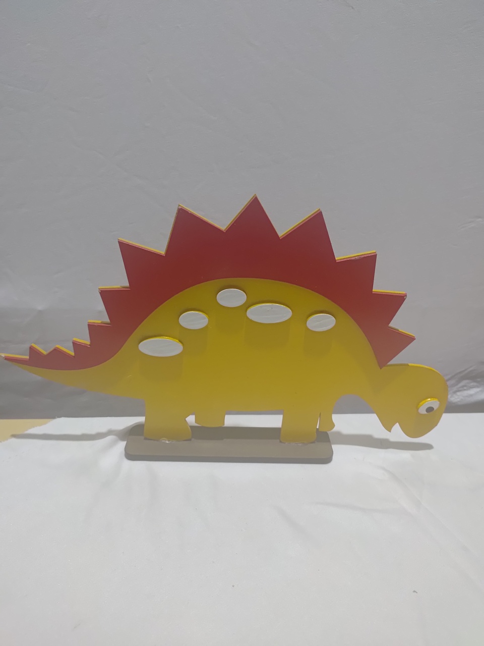 Dinossauro Amarelo - Mimi Decorações