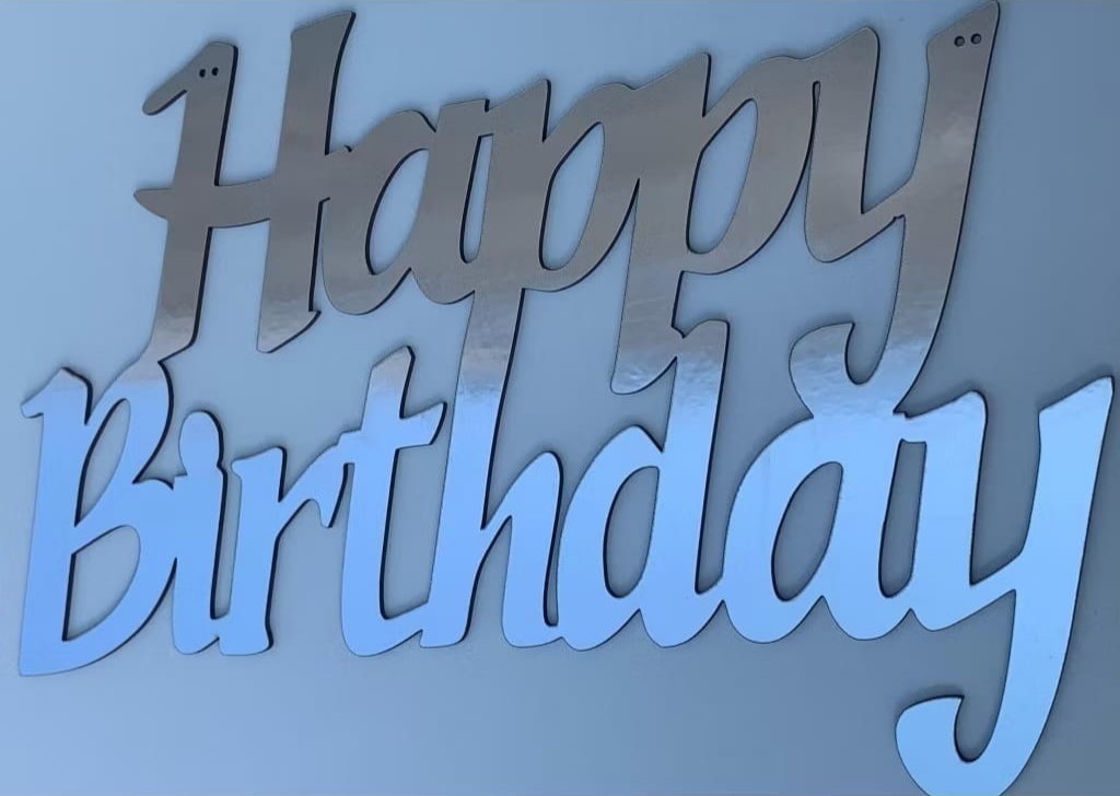 Happy Birthday Prata - Mimi Decorações