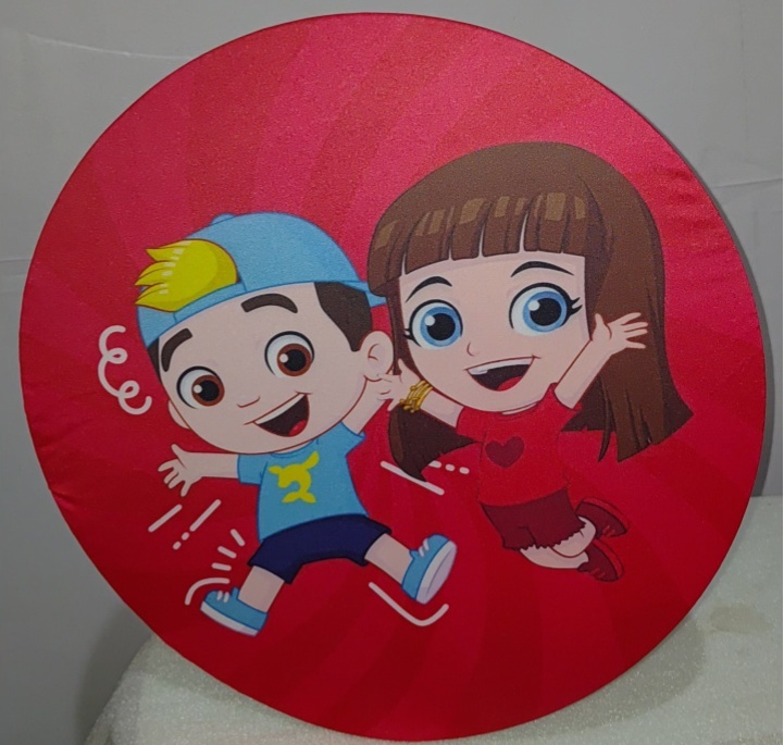 Lucas Neto E Gi 50 Cm - Mimi Decorações
