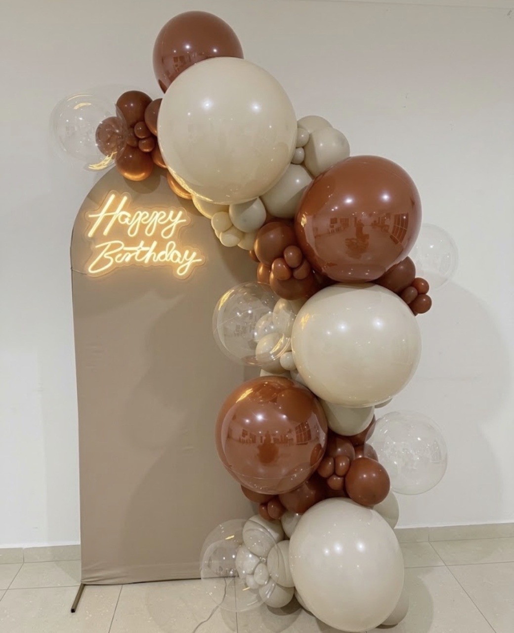 Arco de Balões Orgânico Delivery 6 - dkdecoração
