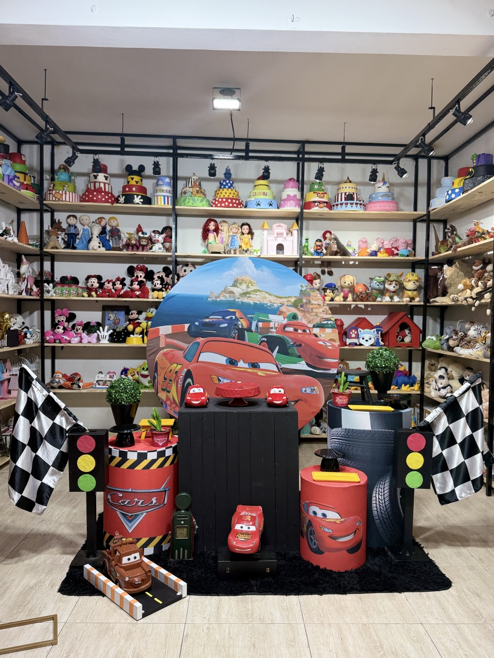 Kit Charme Relâmpago Mcqueen - dkdecoração