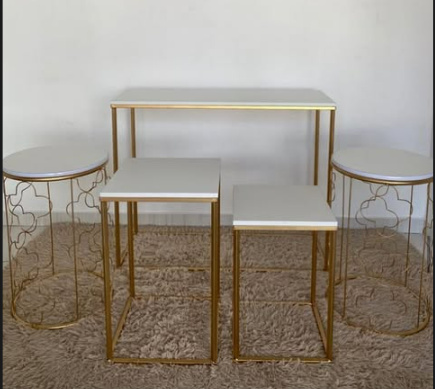 Conjunto de Mesa Floral - Zurisbrb