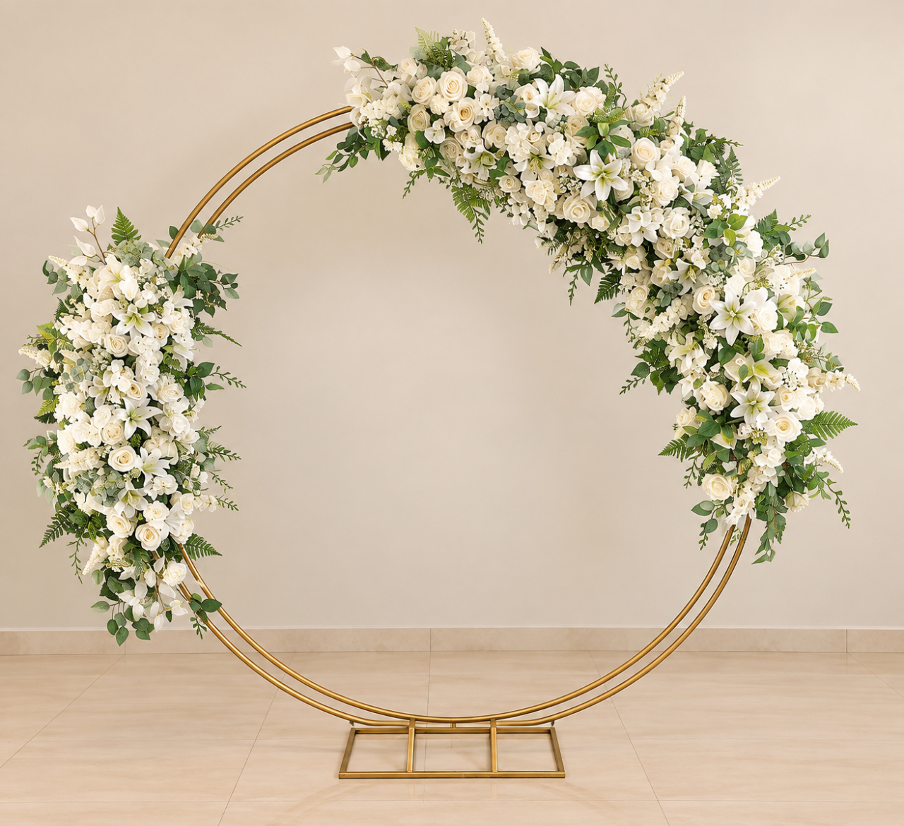 Arco Redondo – Floral Assimétrico - Fábrica de Emoções Locações