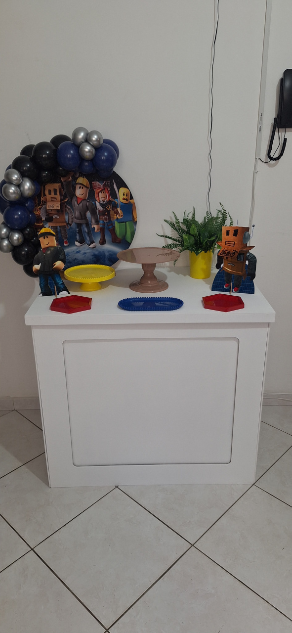 Festa Na Mesa Roblox - Kinha Coelho